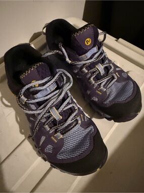 Merrell All Out Blaze Womens Size 6 hikers